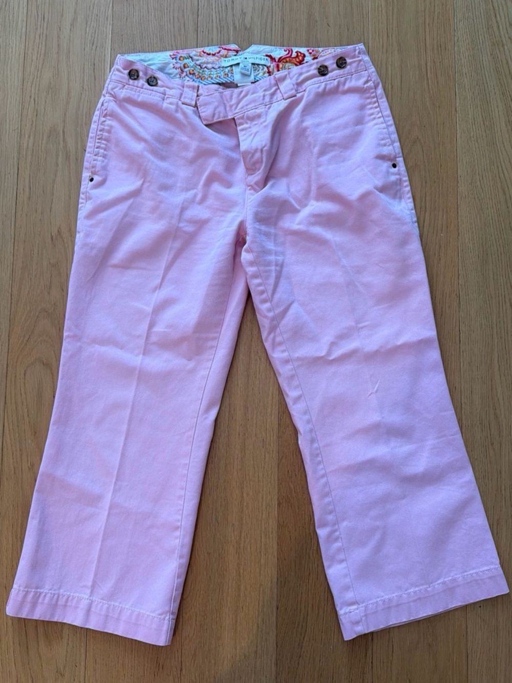 Tommy Hilfiger Pink Capri Pants Size 6